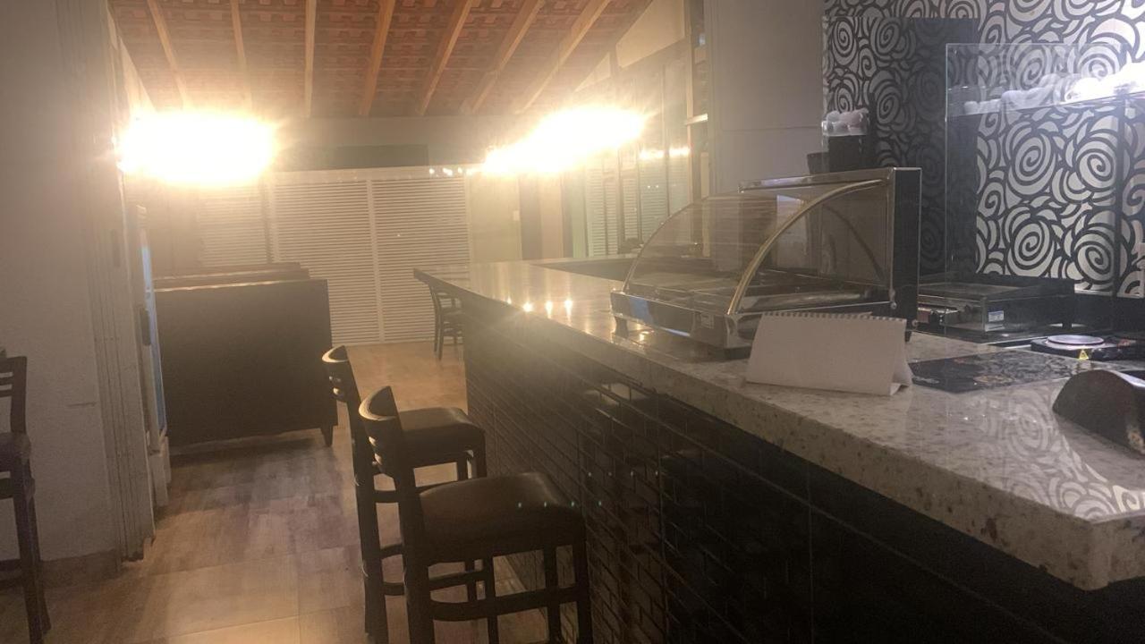 Cariboni Hotel Guaruja Bagian luar foto